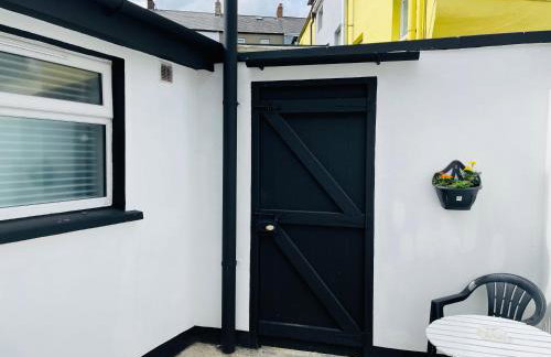 Haven House - Photo 10