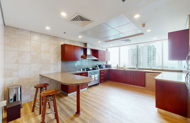 Blue Beach Tower - Photo 36