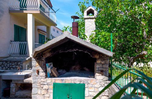 Charming renovated apartment next to the sea - Foto 21