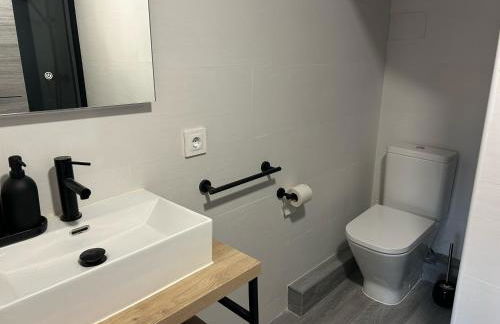 Topdown Apartments - Photo 26