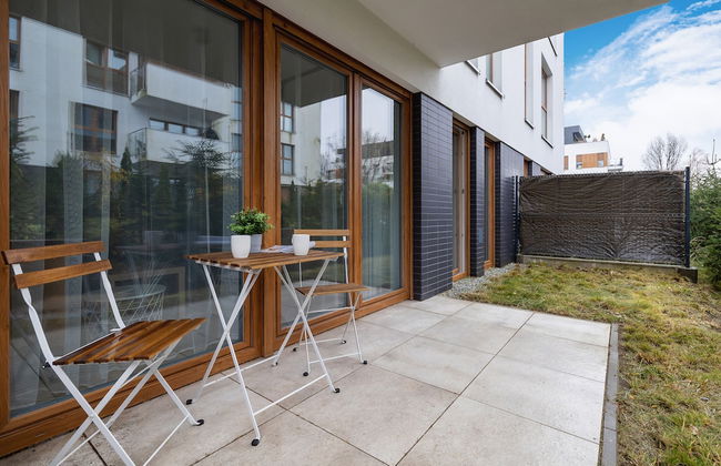 Stylish Apartment Bażantów by Renters - Photo 39