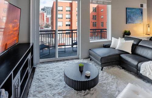 Convention Ctr Style-2BR Pool,Hot Tub,Gym,Theatre - Foto 44