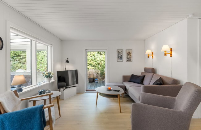 "Eliene" - 500m from the sea - Foto 24