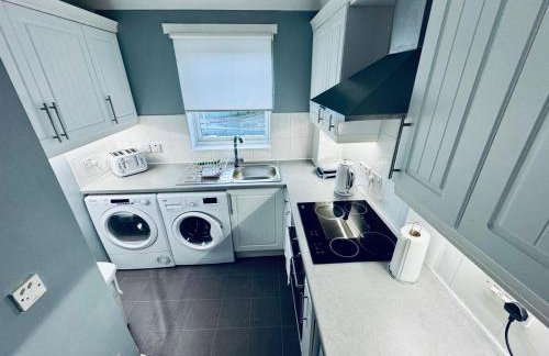 Modern 2 Bedroom Apartment With Free Parking - Foto 7