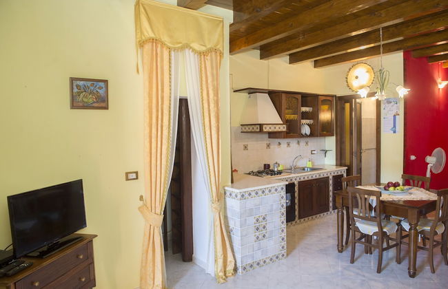 Sabrina Suite - Photo 4