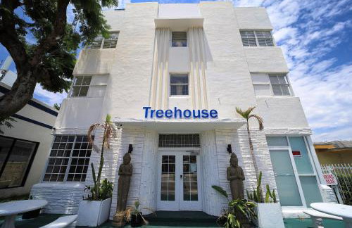 Treehouse Hotel - Foto 10