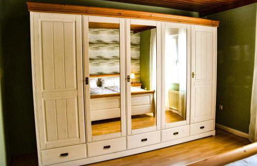 Ferienwohnung Jungbär - Die Wohlfühl-Adresse im Stangenwald - Foto 8