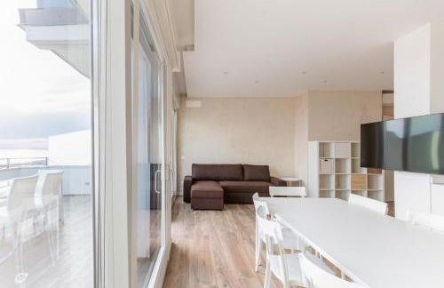Beachfront Penthouse with private parking - Foto 78
