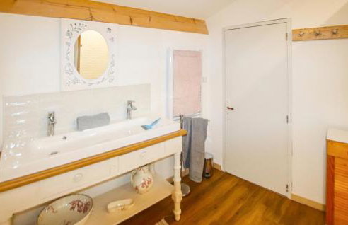 Beautiful Home In Lablachère With Wifi - Foto 22