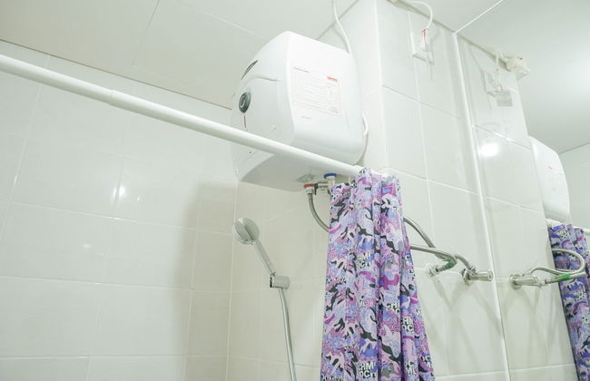 Comfort And Elegant 1Br Green Bay Condominium Apartment - Foto 10