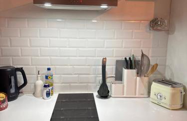 Grand Studio cosy au cœur de saint germain en laye - RER À à pied - Foto 2