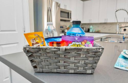 Prolific Blue Oasis near Med Ctr Dwntwn Galleria - Photo 30