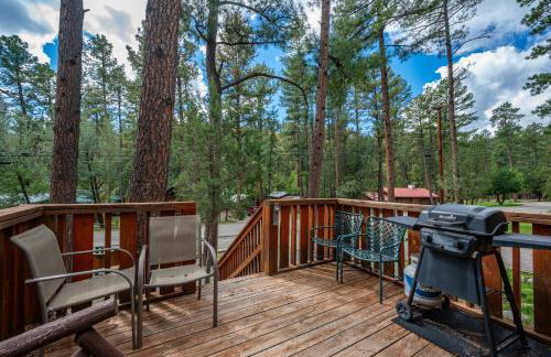 Roadrunner - Cozy Cabin - Whirlpool and Hot Tub - Foto 19