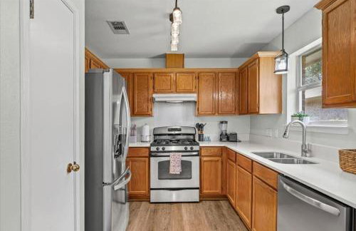 Hill Country Getaway Games, Fire Pit & Deck - Foto 18