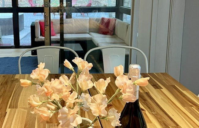 4BD Family Cottage in Pocono Forest W Private Pool & Hot-tub by RedAwning - Foto 24