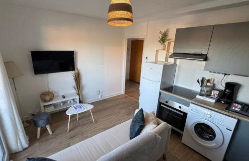 Small Bubble in Toulouse, France T2-Parking-1KmMetro-WiFi-Cosy - Foto 2