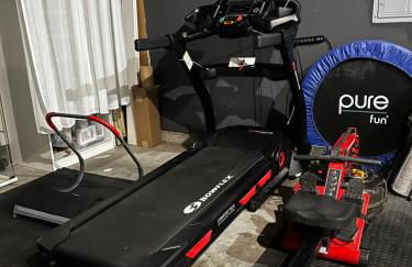 Spacious Home Steps from Huge Park and Outdoor Fun - Foto 49