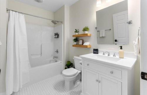 Top Floor - Mass Ave in Heart of Indy with Balcony - Foto 33