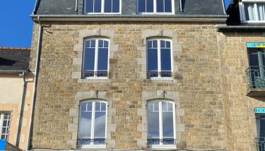 Cancale, vue mer, accès direct sur la baie du Mont-Saint-Michel - Photo 3