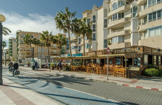 Sun-kissed Villa in Albir With Swimming Pool - Foto 27