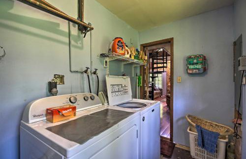 Lake Placid Chalet Deck and Forest Views! - Foto 25