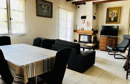 Maison basque à Espelette, 3 chambres, 5+2 pers, animaux admis, internet - FR-1-495-2 - Foto 5