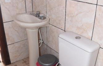 Aconchegante Quarto com Piscina - Foto 39