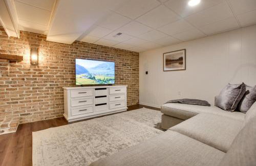 Zook Manor with Hot tub Firepit and Game Room - Foto 27