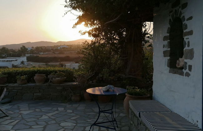 Sophia Villa Paros - Beachfront Villa at Lolantonis - Photo 99