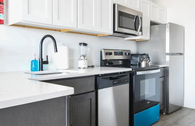 Luxury Studio 30 Mins to Manhattan Evonify - Photo 12