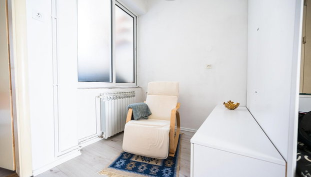 Modern 1bdr Apartment Near City Center - Foto 4, Habitación
