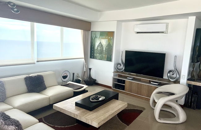 Palmetto Penthouse Deluxe Beautiful View and Sunset Floor 39 - Photo 33