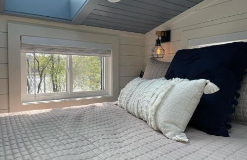 Stargazers' Retreat A Tiny Home on the Riverside - Photo 24