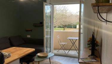 Studio charmant proche tram et bus - Foto 4