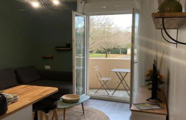 Studio charmant proche tram et bus - Foto 4