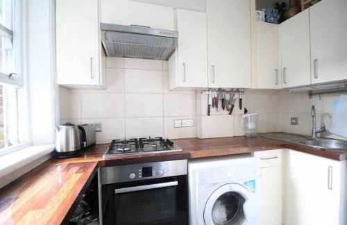 Wonderful apartment in Earl’s Court - Photo 8