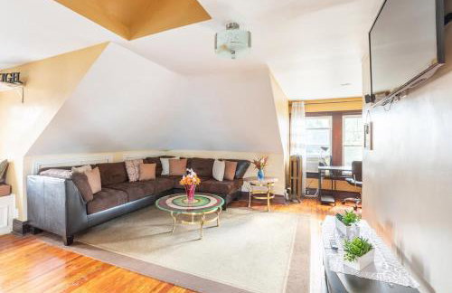 Quaint 3rd Floor Loft - Foto 7