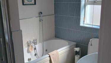 Coastal View House - Photo 5