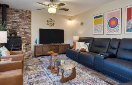 Coastal Retreat with Hot Tub Ocean Views Backyard Fun Newport Oasis by AvantStay - Foto 4