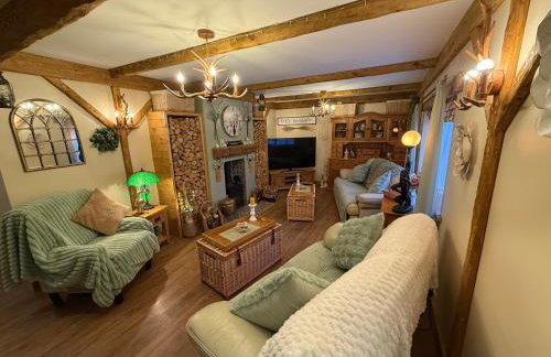 Detached property, beams, hot tub large garden - Foto 11