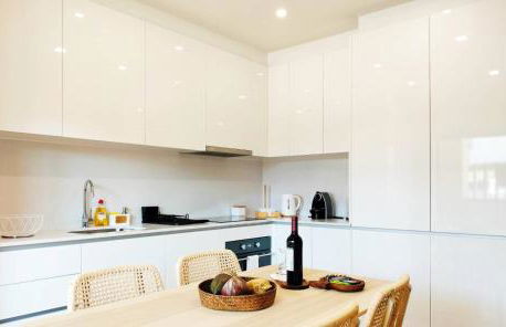 By the Sea - Foto 36