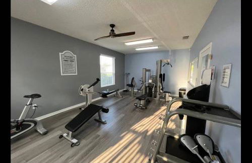 HOUSE 4 Bdr Eco ThematicSaltwater PoolGame Room - Photo 54