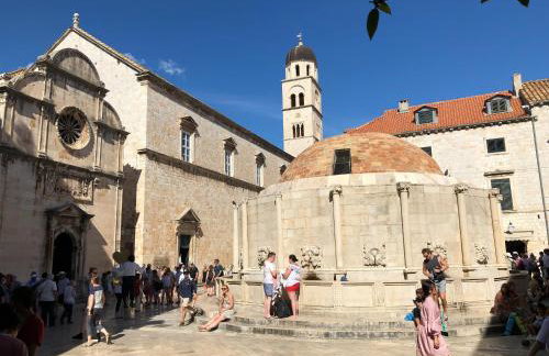 6 Tiha ulica - Foto 17