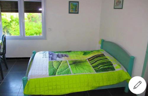 F1 calme et proche des plages - Photo 1