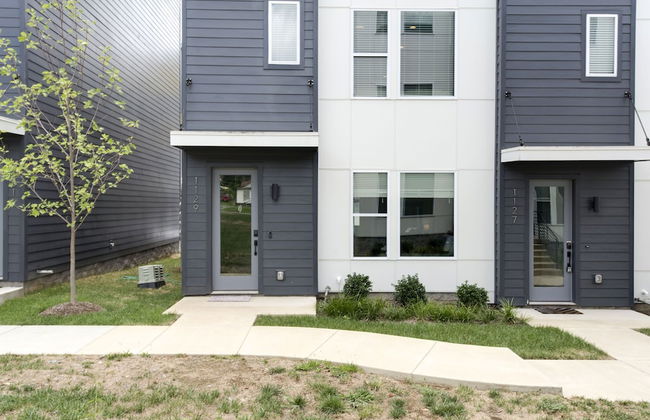 Harmony Highrise - Photo 24