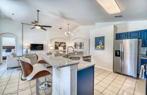 Private Pool Getaway Near Theme Parks - Foto 56