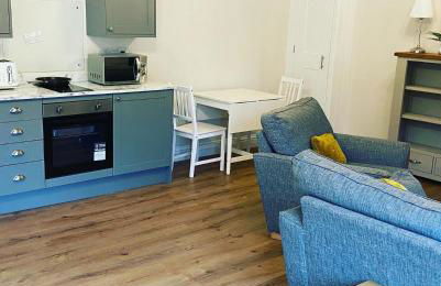 Tilly’s stable - Photo 5