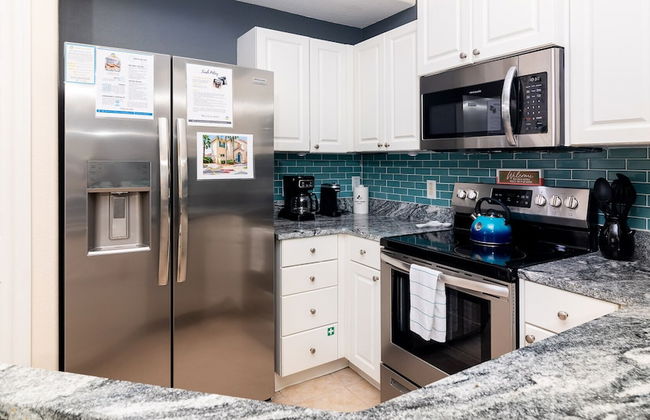 Paradise Found - Photo 15