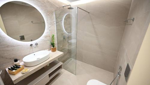 Unick Avra Luxury Living - Foto 5, Shower