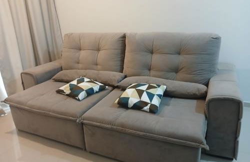 Ótima Localização, com suíte, Garagem coberta - Foto 12